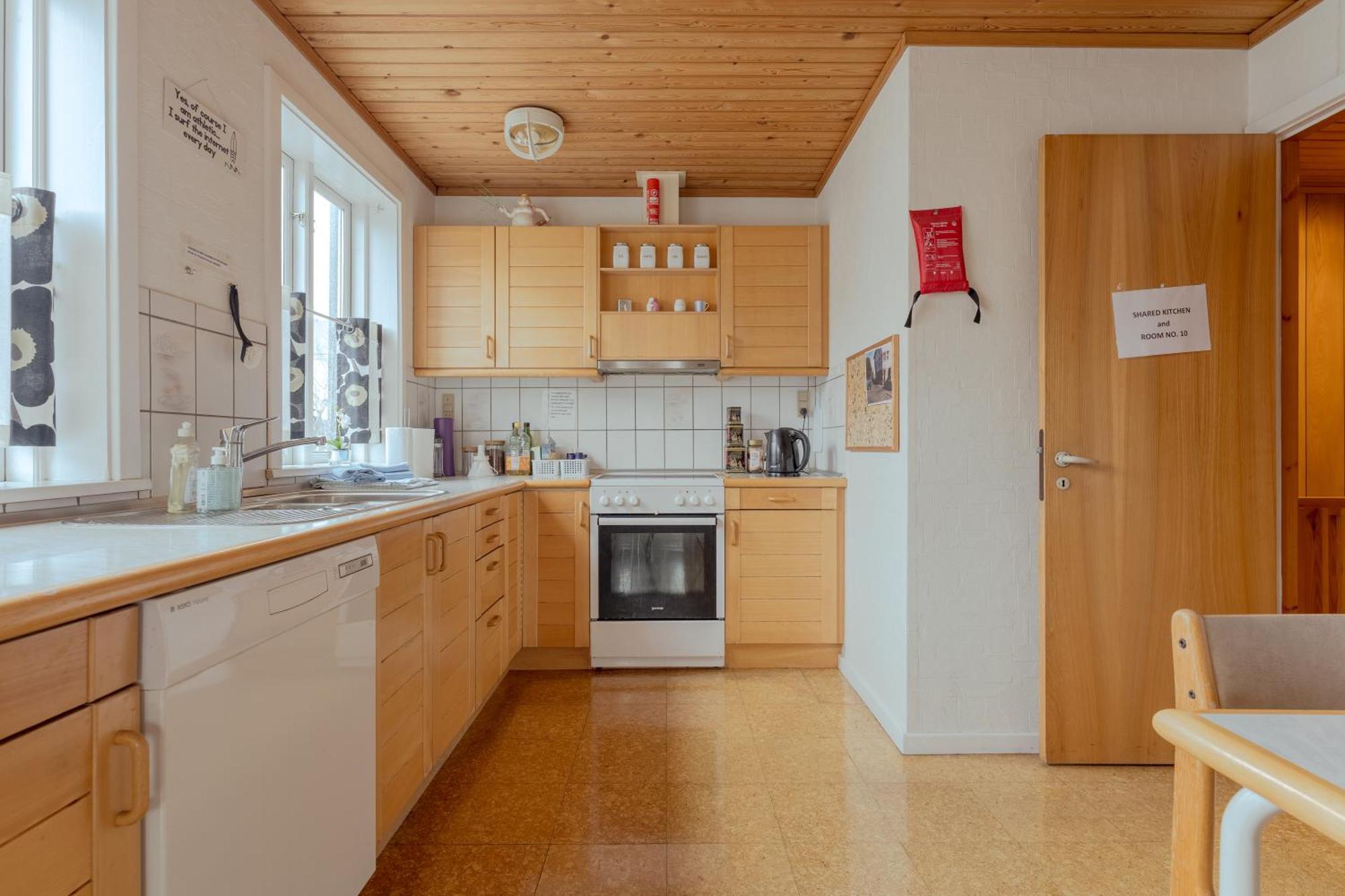 The Cookie Store Guesthouse Torshavn Ngoại thất bức ảnh