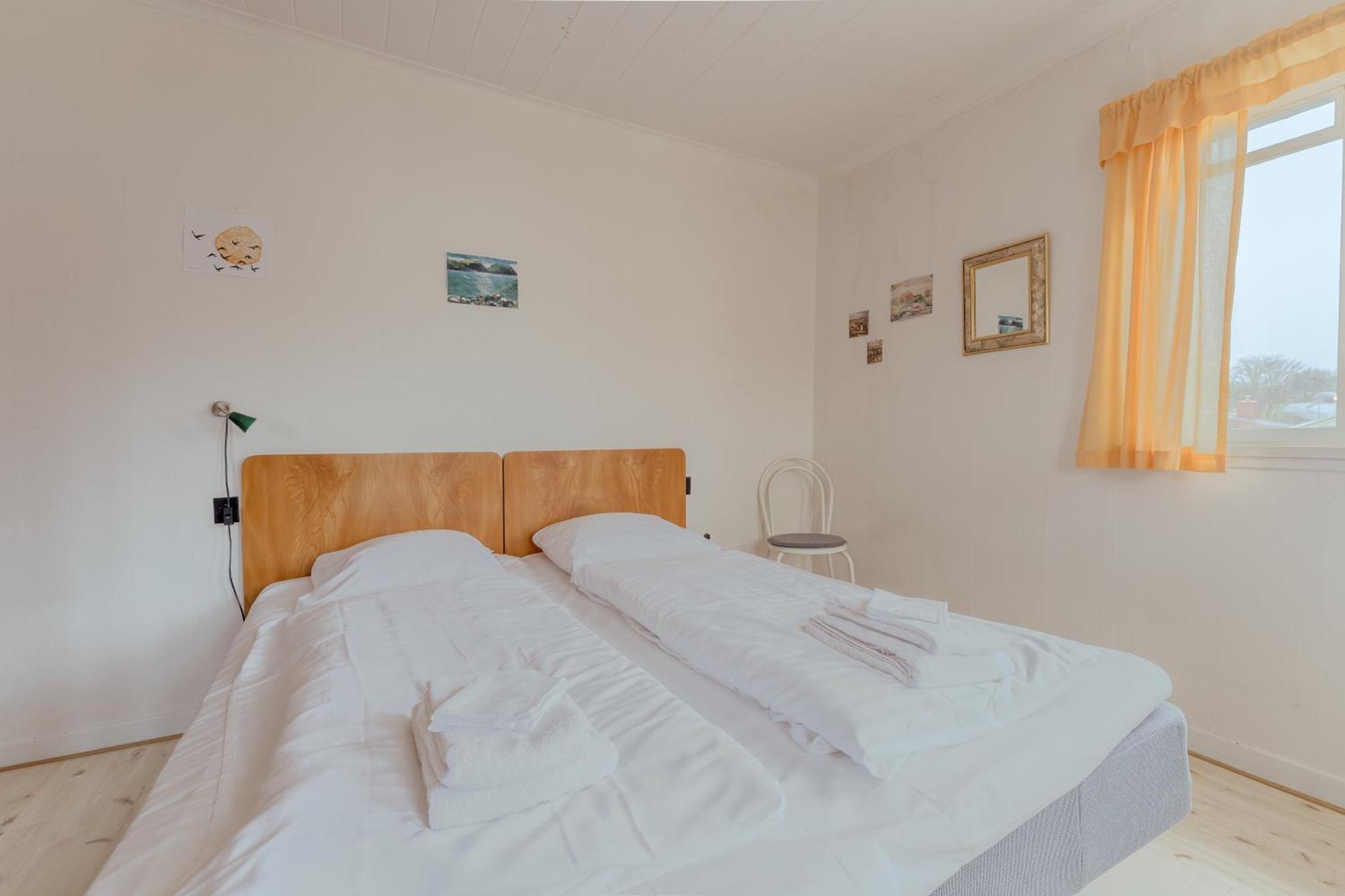 The Cookie Store Guesthouse Torshavn Ngoại thất bức ảnh